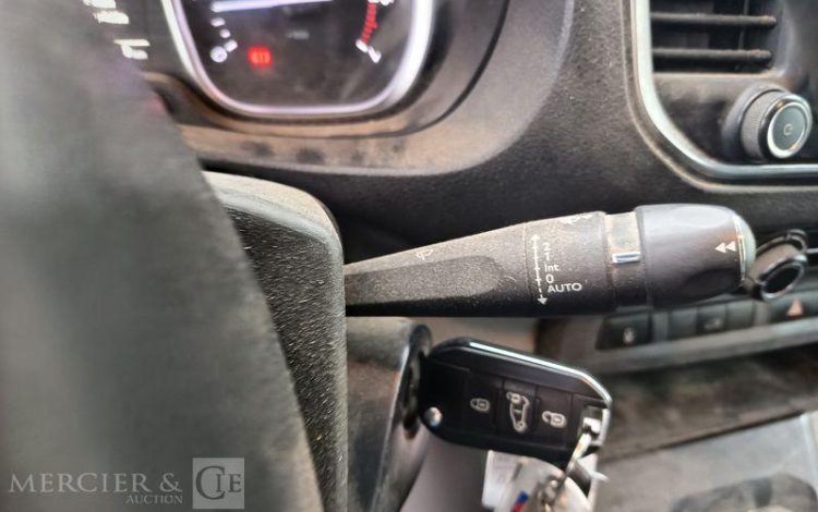 PEUGEOT EXPERT  EJ-186-PG