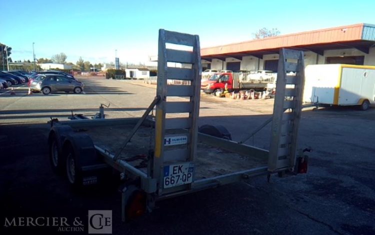 HUBIERE REMORQUE PORTE ENGIN 3T5  EK-667-QP