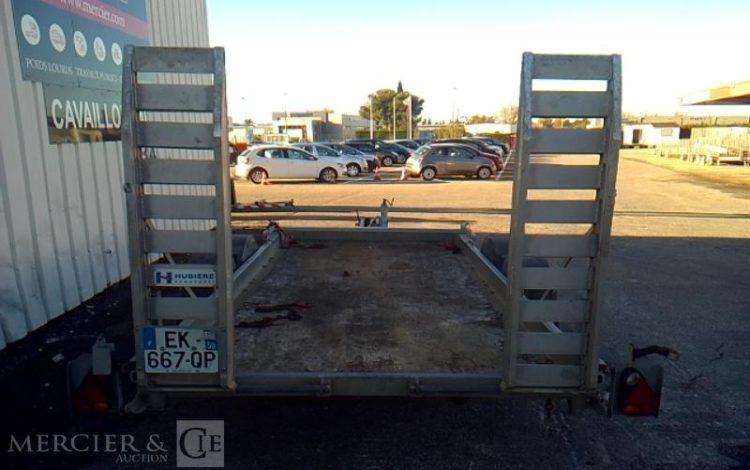 HUBIERE REMORQUE PORTE ENGIN 3T5  EK-667-QP