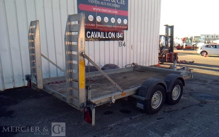 HUBIERE REMORQUE PORTE ENGIN 3T5  EK-667-QP