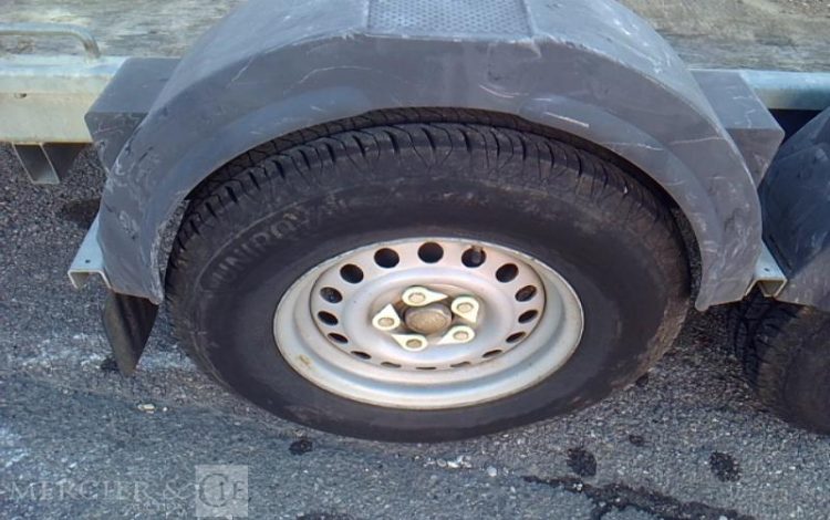 HUBIERE REMORQUE PORTE ENGIN 3T5  EK-667-QP