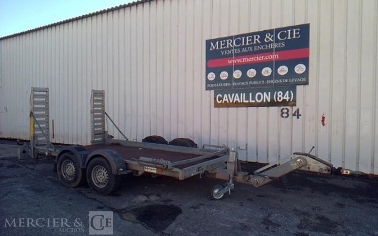 HUBIERE REMORQUE PORTE ENGIN 3T5  EK-973-QP