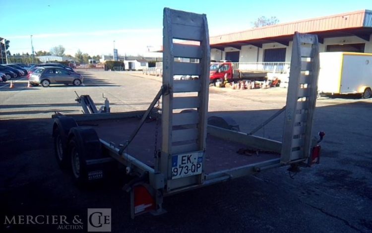 HUBIERE REMORQUE PORTE ENGIN 3T5  EK-973-QP