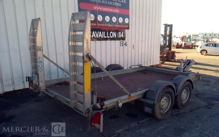 HUBIERE REMORQUE PORTE ENGIN 3T5  EK-973-QP