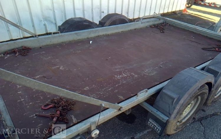 HUBIERE REMORQUE PORTE ENGIN 3T5  EK-973-QP