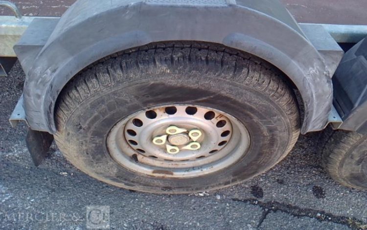 HUBIERE REMORQUE PORTE ENGIN 3T5  EK-973-QP