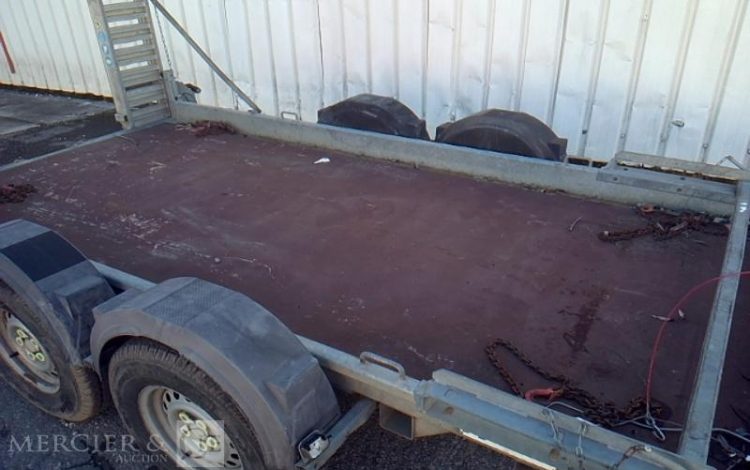 HUBIERE REMORQUE PORTE ENGIN 3T5  EK-973-QP