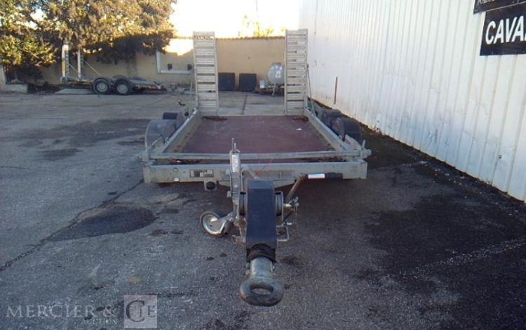 HUBIERE REMORQUE PORTE ENGIN 3T5  EK-973-QP