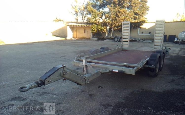 HUBIERE REMORQUE PORTE ENGIN 3T5  EK-973-QP