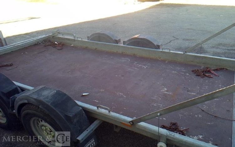 HUBIERE REMORQUE PORTE ENGIN 3T5  EK-973-QP