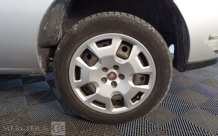 FIAT DOBLO MAXI 105 MULTIJET 2 GRIS EN-208-WJ