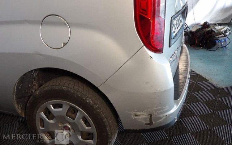 FIAT DOBLO MAXI 105 MULTIJET 2 GRIS EN-208-WJ