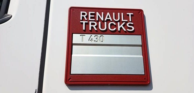 RENAULT T430  PTRA 44 TONNES DIESEL – 404609 KMS – ANNEE 2017 BLANC EN-493-CX