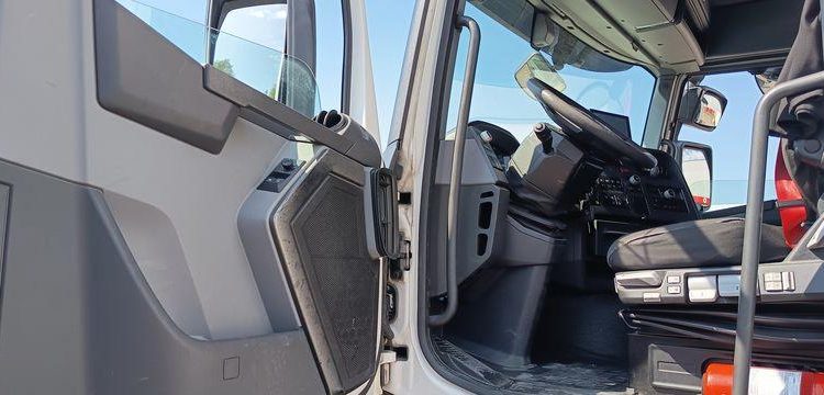 RENAULT T430  PTRA 44 TONNES DIESEL – 404609 KMS – ANNEE 2017 BLANC EN-493-CX