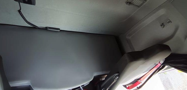 RENAULT T430  PTRA 44 TONNES DIESEL – 404609 KMS – ANNEE 2017 BLANC EN-493-CX