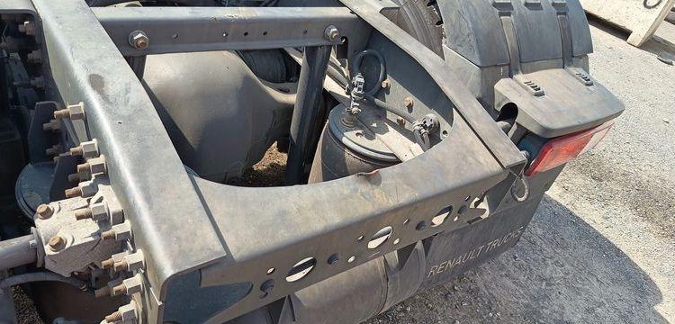 RENAULT T430  PTRA 44 TONNES DIESEL – 404609 KMS – ANNEE 2017 BLANC EN-493-CX