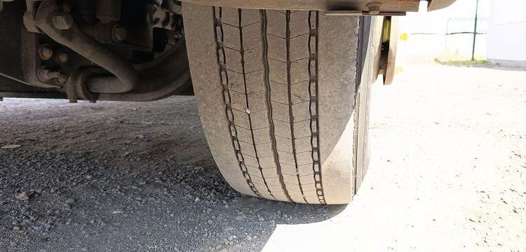 RENAULT T430  PTRA 44 TONNES DIESEL – 404609 KMS – ANNEE 2017 BLANC EN-493-CX