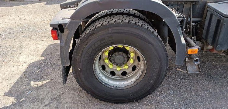 RENAULT T430  PTRA 44 TONNES DIESEL – 404609 KMS – ANNEE 2017 BLANC EN-493-CX