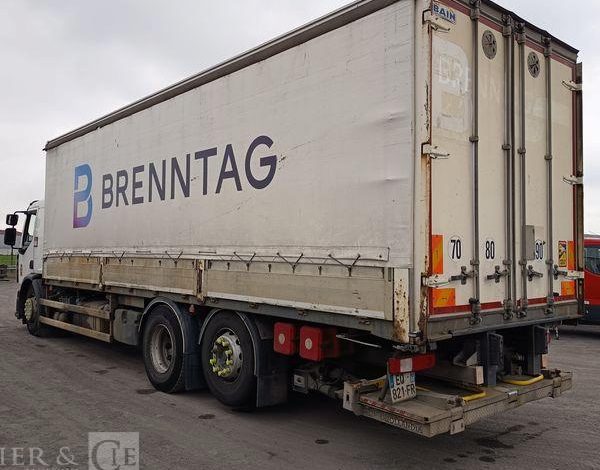 RENAULT PORTEUR D26 WIDE  PTAC : 26 TONNES – DIESEL – 523839 KMS – ANNEE 2017 BLANC EQ-821-FR