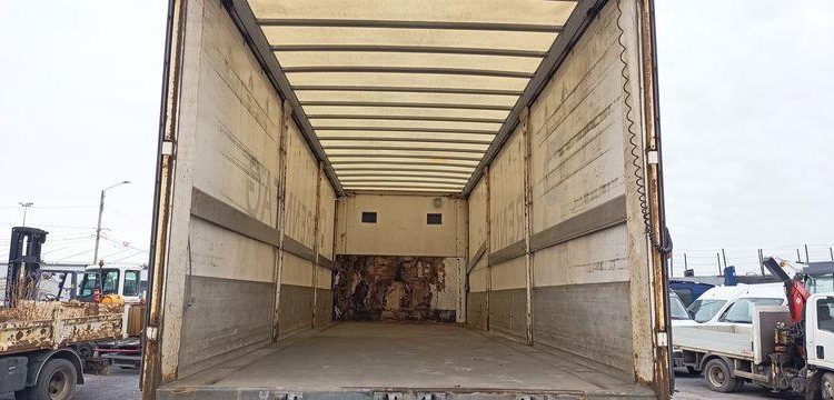 RENAULT PORTEUR D26 WIDE  PTAC : 26 TONNES – DIESEL – 523839 KMS – ANNEE 2017 BLANC EQ-821-FR