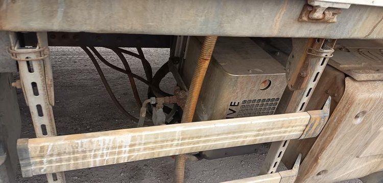 RENAULT PORTEUR D26 WIDE  PTAC : 26 TONNES – DIESEL – 523839 KMS – ANNEE 2017 BLANC EQ-821-FR