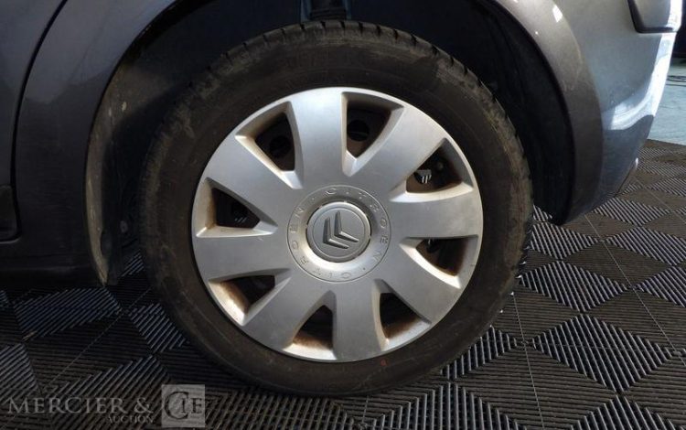 CITROEN C4 1,6 HDI 110 SILLAGE GRIS ER-534-KL