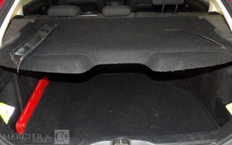 CITROEN C4 1,6 HDI 110 SILLAGE GRIS ER-534-KL