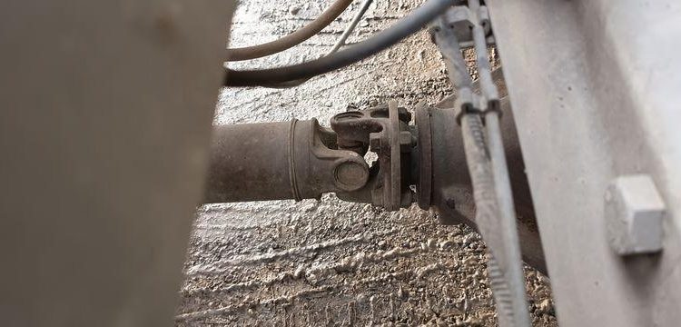 IVECO DAILY 35C12  BENNE DOUBLE CABINE – DIESEL – 132690 KMS – ANNEE 2017 ROUGE ER-705-EL