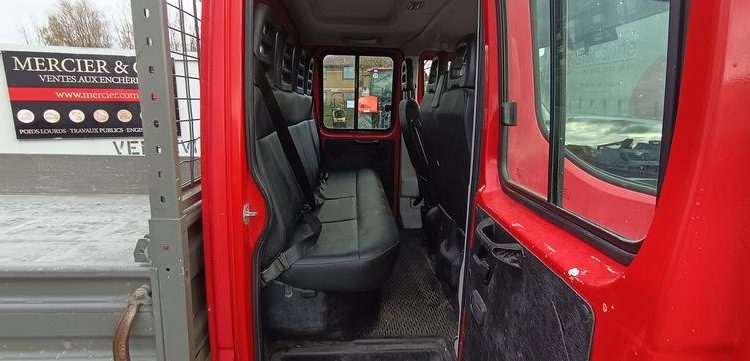 IVECO DAILY 35C12  BENNE DOUBLE CABINE – DIESEL – 132690 KMS – ANNEE 2017 ROUGE ER-705-EL
