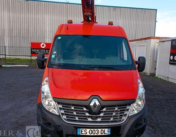 RENAULT MASTER AVEC NACELLE FRANCE ELEV 121 FCC – 11M – DIESEL – 1700 H – ANNEE 2017 ROUGE ES-003-DL