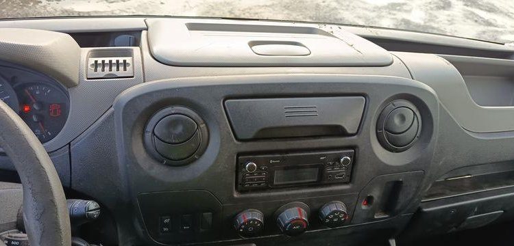 RENAULT MASTER AVEC NACELLE FRANCE ELEV 121 FCC – 11M – DIESEL – 1700 H – ANNEE 2017 ROUGE ES-003-DL