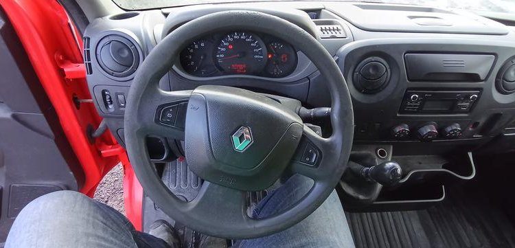 RENAULT MASTER AVEC NACELLE FRANCE ELEV 121 FCC – 11M – DIESEL – 1700 H – ANNEE 2017 ROUGE ES-003-DL