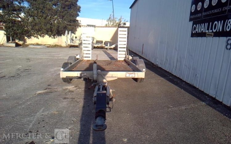 HUBIERE REMORQUE PORTE ENGIN 3T5  ET-481-KJ