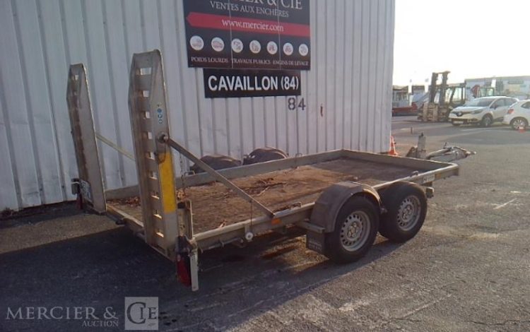 HUBIERE REMORQUE PORTE ENGIN 3T5  ET-481-KJ