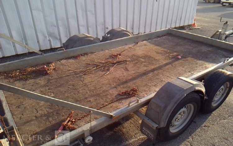 HUBIERE REMORQUE PORTE ENGIN 3T5  ET-481-KJ