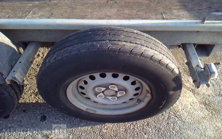 HUBIERE REMORQUE PORTE ENGIN 3T5  ET-481-KJ