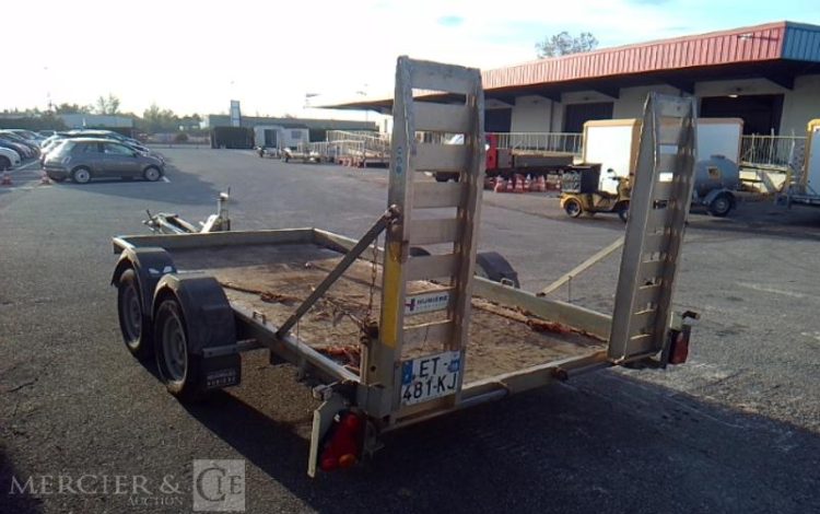 HUBIERE REMORQUE PORTE ENGIN 3T5  ET-481-KJ