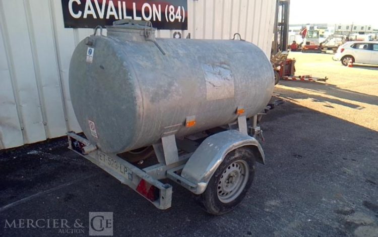 HUBIERE TONNE A EAU  ET-523-LP