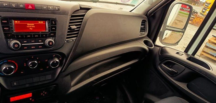 IVECO DAILY 136  ET-946-HP