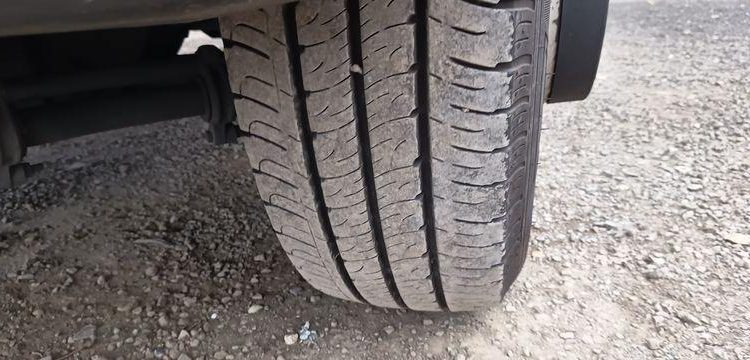 IVECO DAILY 136  ET-946-HP