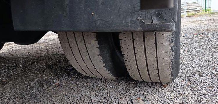 IVECO DAILY 136  ET-946-HP