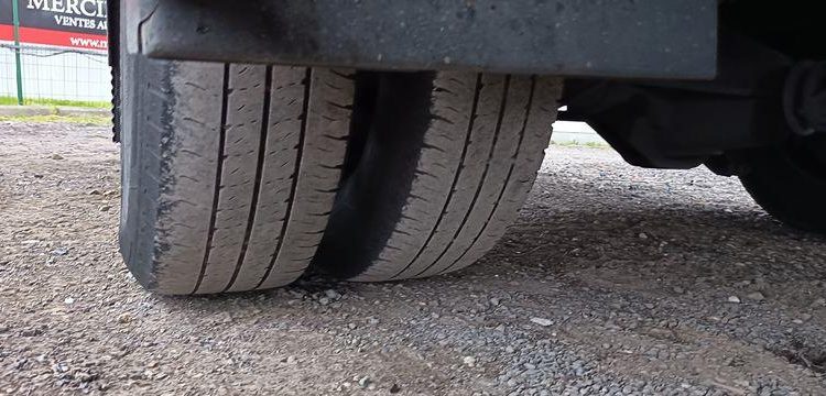 IVECO DAILY 136  ET-946-HP