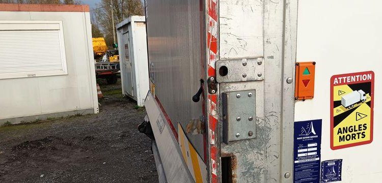 IVECO DAILY 136 72C14G AVEC HAYON DHOLLANDIA – GAZ BLANC EV-438-GL