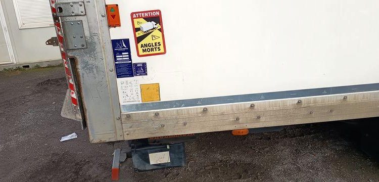 IVECO DAILY 136 72C14G AVEC HAYON DHOLLANDIA – GAZ BLANC EV-438-GL