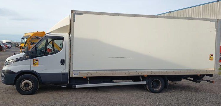 IVECO DAILY 136 72C14G BLANC EV-579-HB