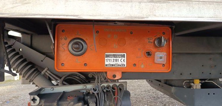 IVECO DAILY 136 72C14G BLANC EV-579-HB