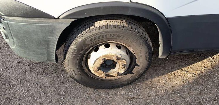 IVECO DAILY 136 72C14G BLANC EV-579-HB