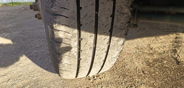 IVECO DAILY 136 72C14G BLANC EV-579-HB