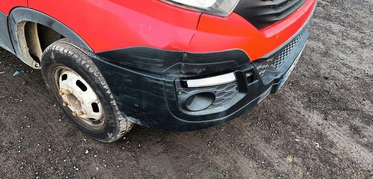 IVECO CAMION BENNE SIMPLE – CABINE COFFRE  EX-296-QD