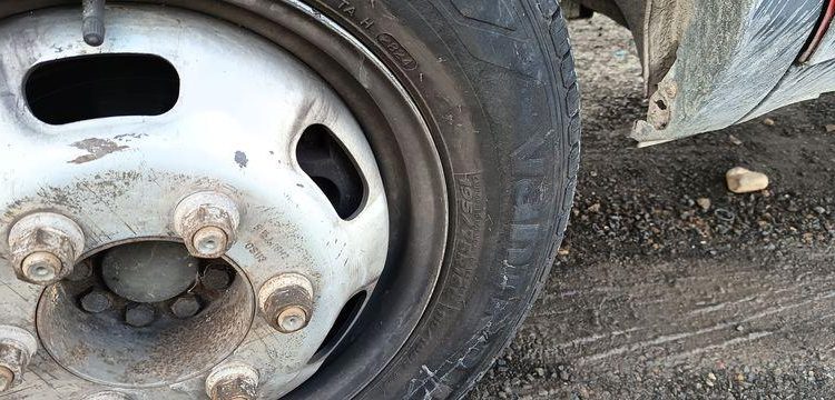 IVECO CAMION BENNE SIMPLE – CABINE COFFRE  EX-296-QD